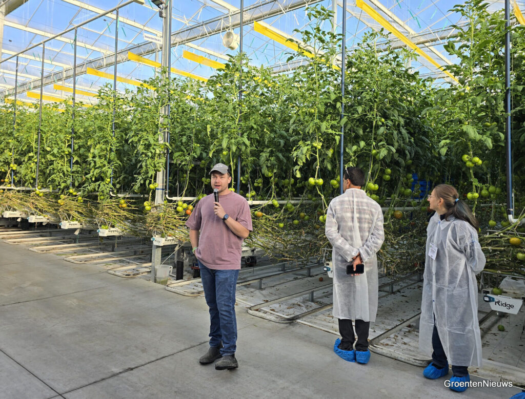 Ridge Farms greenhouse visited during the 2026 Canadian Greenhouse Conference bus tour