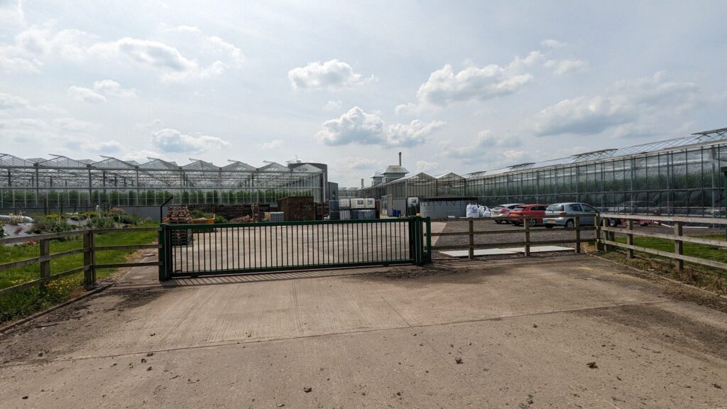 Large commercial glasshouse complex in Offenham, England